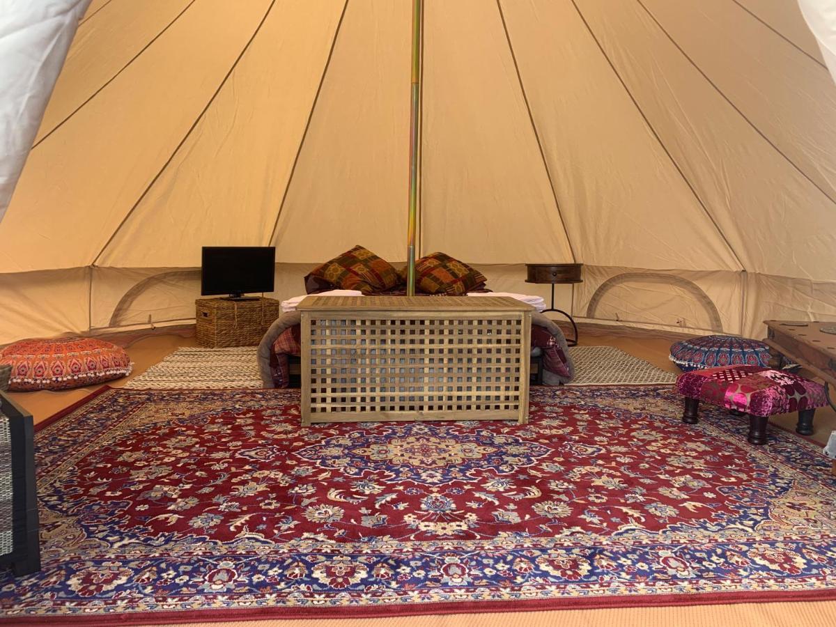 Roslin Glamping Hotel ภายนอก รูปภาพ