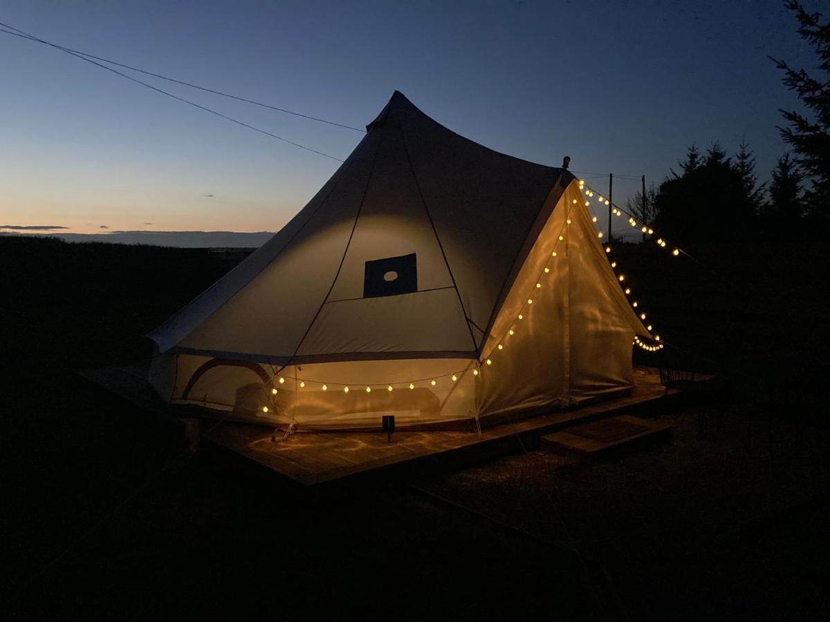 Roslin Glamping Hotel ภายนอก รูปภาพ